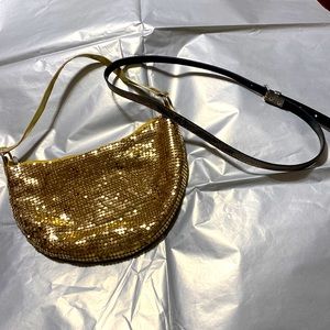 Gold tone small purse and matching gold tone belt; size ML